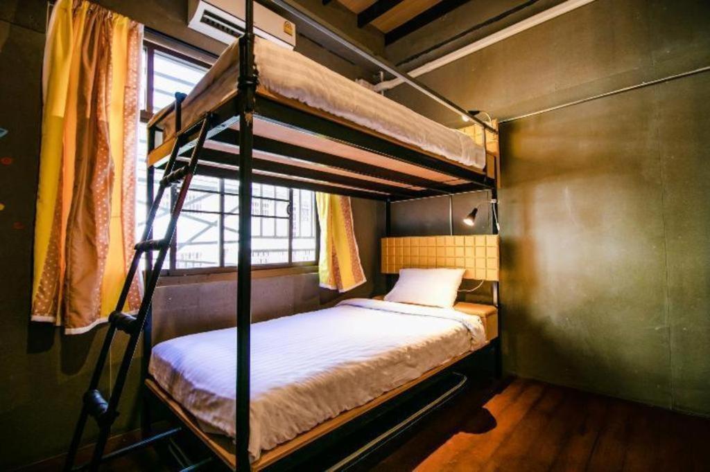 Oyo 505 Ente Space Hostel Bangkok Kültér fotó