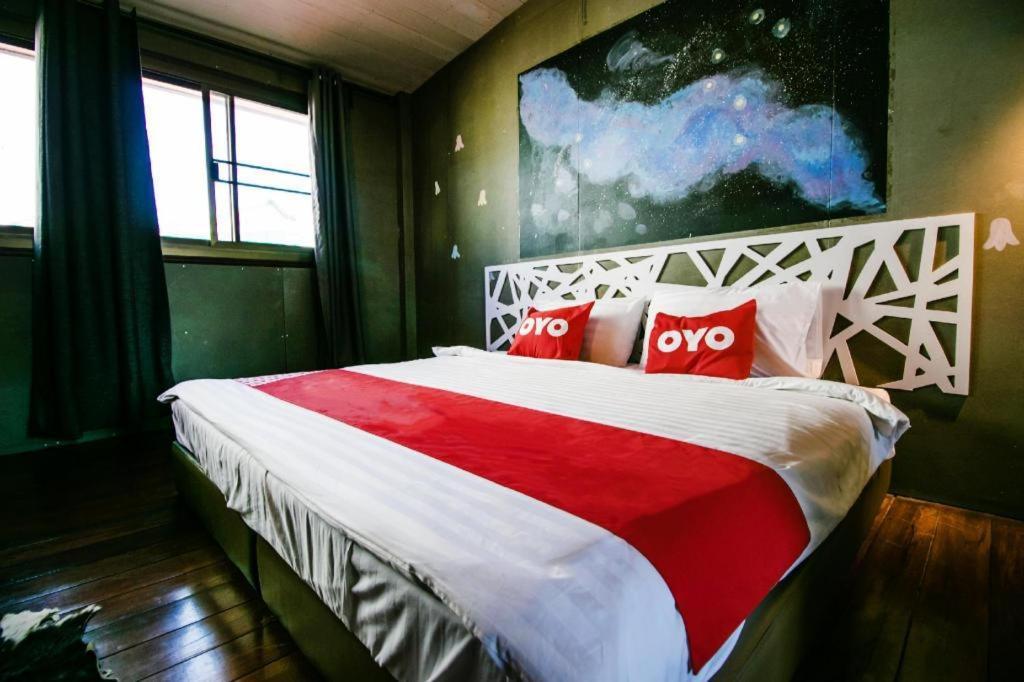 Oyo 505 Ente Space Hostel Bangkok Kültér fotó
