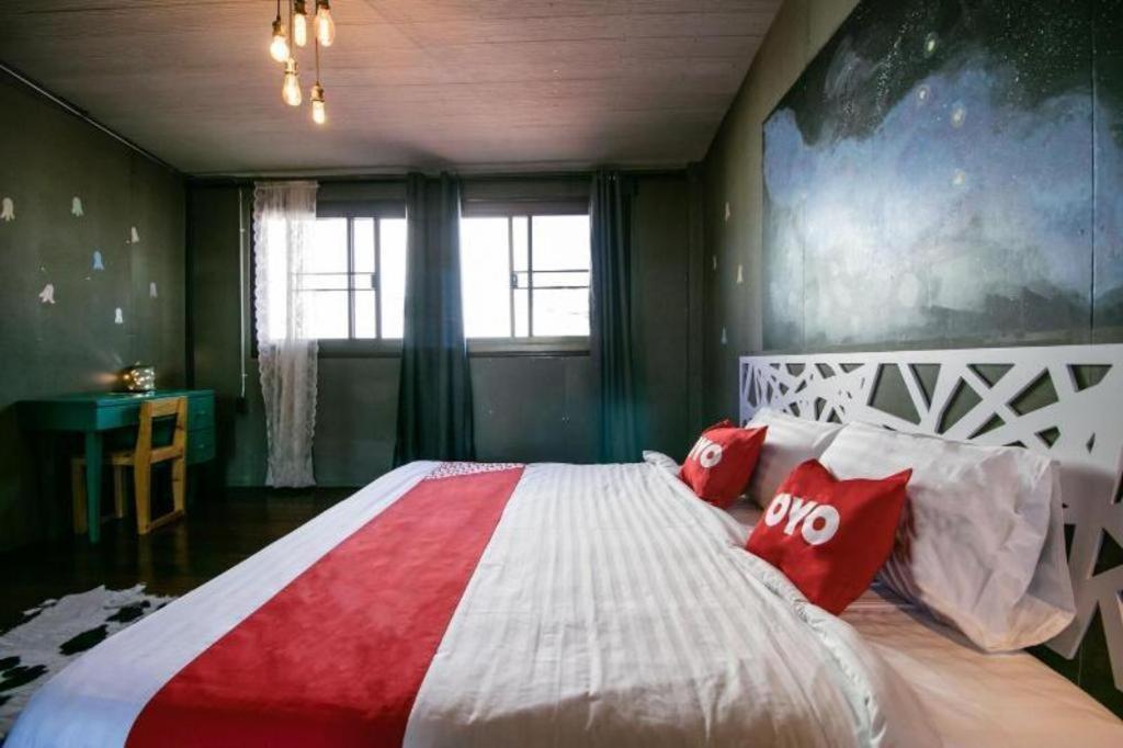 Oyo 505 Ente Space Hostel Bangkok Kültér fotó