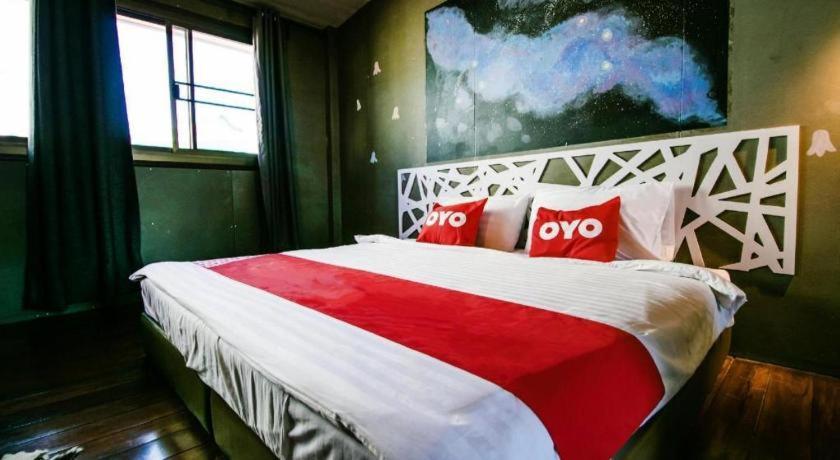Oyo 505 Ente Space Hostel Bangkok Kültér fotó