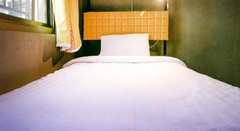 Oyo 505 Ente Space Hostel Bangkok Kültér fotó